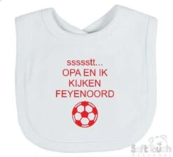 Soft Touch Slabbetje "ssssstt Opa En Ik Kijken FEYENOORD" Unisex Katoen Wit/rood Afmeting 33 X 22 Cm