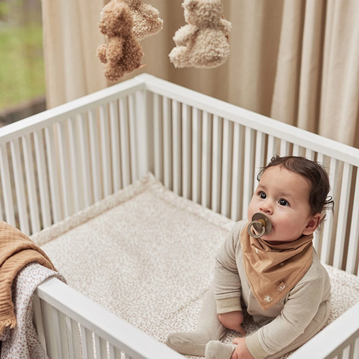 Jollein Slab Bandana Stargaze - Biscuit - 2 Stuks 4 Jollein Slab Bandana Stargaze - Biscuit - 2 Stuks - Afbeelding 2