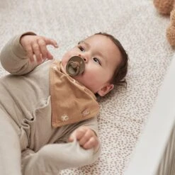 Jollein Slab Bandana Stargaze - Biscuit - 2 Stuks 25 Jollein Slab Bandana Stargaze - Biscuit - 2 Stuks -Zuigelingenvoeding 1200x1200 1112