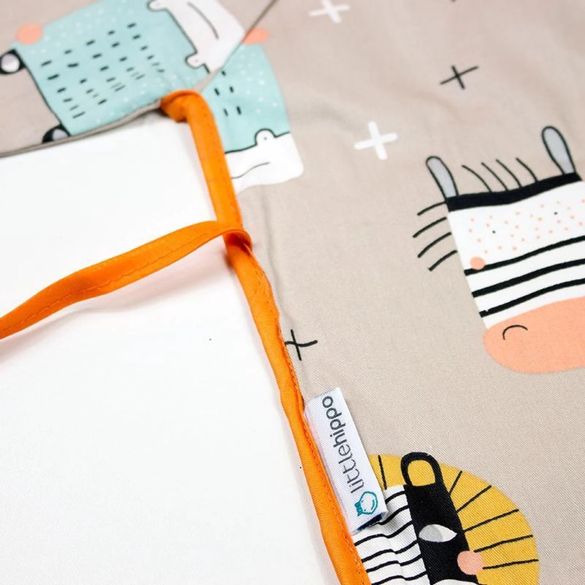 Kinderschort 'Zoo' Lange Mouwen - Slab Met Mouwen - Slabbetje Little Hippo - Waterafstotend - Knutselen - Kliederschort - 3 Tot 5 Jaar 4 Kinderschort 'Zoo' Lange Mouwen - Slab Met Mouwen - Slabbetje Little Hippo - Waterafstotend - Knutselen - Kliederschort - 3 Tot 5 Jaar - Afbeelding 2