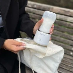 MyBambini's Bottle Warmer Pro™ - Draagbare Baby Flessenwarmer Voor Onderweg - Wit - Geschikt Voor Smalle Hals Flessen Van Dr. Brown's, Difrax, Medela & Nanobebe -Zuigelingenvoeding 1200x1200 413