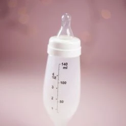 Babyfles Champagneglas - BPA Vrij - 140ml 13 Babyfles Champagneglas - BPA Vrij - 140ml -Zuigelingenvoeding 1200x1200 526