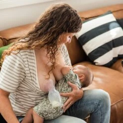 Haakaa Siliconen Borstkolf -Zuigelingenvoeding 1200x1200 712