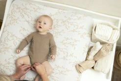 Meyco Branches 3-pack Hydrofiele Spuugdoekjes - 30x30 Cm - Sand 8 Meyco Branches 3-pack Hydrofiele Spuugdoekjes - 30x30 Cm - Sand -Zuigelingenvoeding 1200x800 172