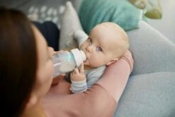 Philips Avent Anti-Colic SCD807/00 - Startersset Voor Pasgeborenen - 0M+ Met AirFree Ventiel 36 Philips Avent Anti-Colic SCD807/00 - Startersset Voor Pasgeborenen - 0M+ Met AirFree Ventiel -Zuigelingenvoeding 1200x800 54