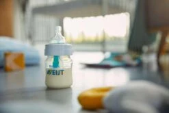 Philips Avent Anti-Colic SCD807/00 - Startersset Voor Pasgeborenen - 0M+ Met AirFree Ventiel 37 Philips Avent Anti-Colic SCD807/00 - Startersset Voor Pasgeborenen - 0M+ Met AirFree Ventiel -Zuigelingenvoeding 1200x800 55