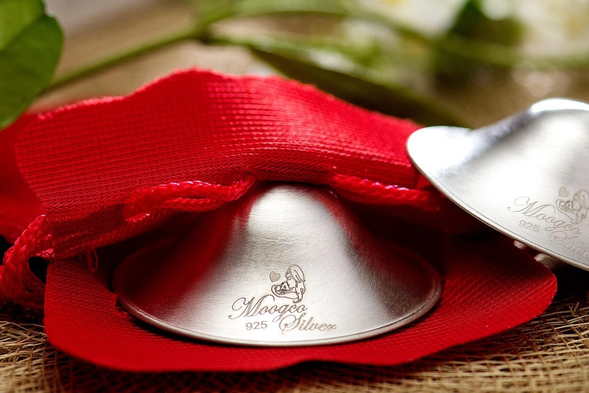 Tepelkapjes - Silver Nursing Cups- De Originele Zilveren Tepelbeschermer- 925 ZilverTepelkapjes - Maat M 8 Tepelkapjes - Silver Nursing Cups- De Originele Zilveren Tepelbeschermer- 925 ZilverTepelkapjes - Maat M - Afbeelding 6