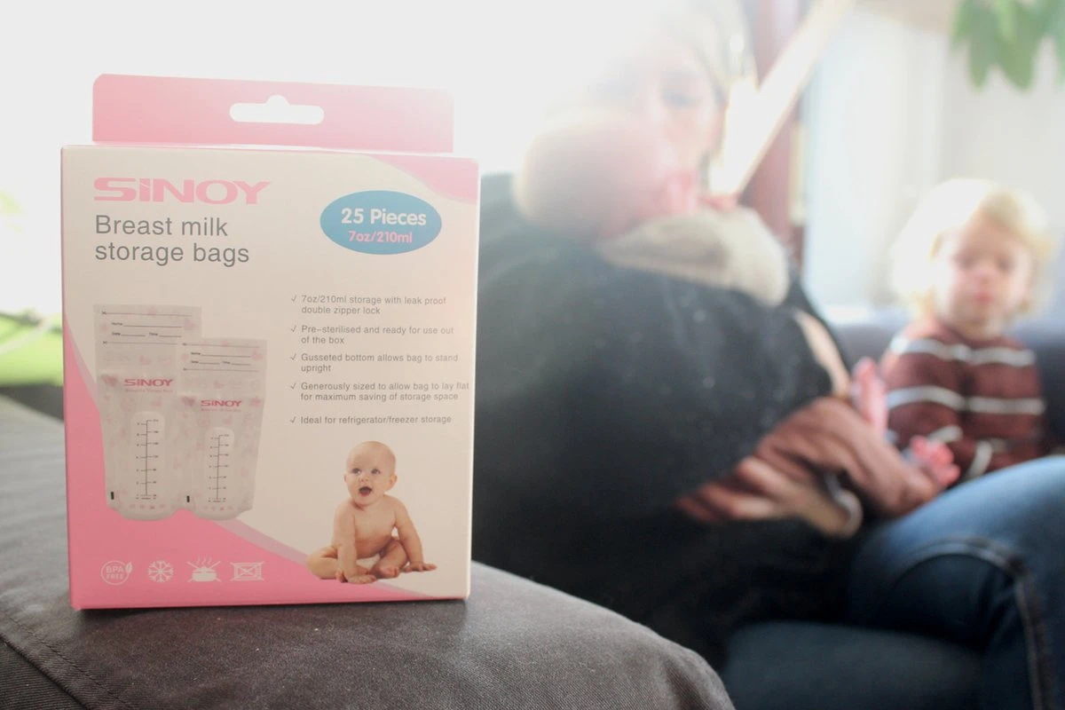 Merkloos Moedermelk Bewaarzakjes - Borstvoeding Bewaarzakje - 210 Ml - 25 Stuks - Steriel - Makkelijk Etiketteren 6 Merkloos Moedermelk Bewaarzakjes - Borstvoeding Bewaarzakje - 210 Ml - 25 Stuks - Steriel - Makkelijk Etiketteren - Afbeelding 4