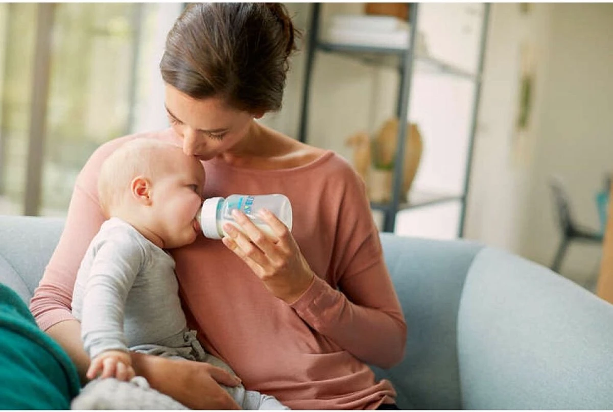 Philips Avent Anti-Colic SCD807/00 - Startersset Voor Pasgeborenen - 0M+ Met AirFree Ventiel 16 Philips Avent Anti-Colic SCD807/00 - Startersset Voor Pasgeborenen - 0M+ Met AirFree Ventiel - Afbeelding 14