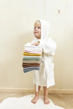 Meyco Basic Badstof Spuugdoekjes 6-pack - Wit/Forest Green/Grijs - 30x30cm 9 Meyco Basic Badstof Spuugdoekjes 6-pack - Wit/Forest Green/Grijs - 30x30cm -Zuigelingenvoeding 800x1200 105