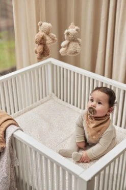 Jollein Slab Bandana Stargaze - Biscuit - 2 Stuks 18 Jollein Slab Bandana Stargaze - Biscuit - 2 Stuks -Zuigelingenvoeding 800x1200 77