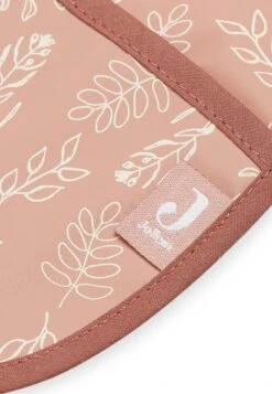 Jollein Slab Waterproof Met Mouw Meadow - Rosewood -Zuigelingenvoeding 830x1200 25