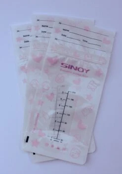 Merkloos Moedermelk Bewaarzakjes - Borstvoeding Bewaarzakje - 210 Ml - 25 Stuks - Steriel - Makkelijk Etiketteren 13 Merkloos Moedermelk Bewaarzakjes - Borstvoeding Bewaarzakje - 210 Ml - 25 Stuks - Steriel - Makkelijk Etiketteren -Zuigelingenvoeding 845x1200